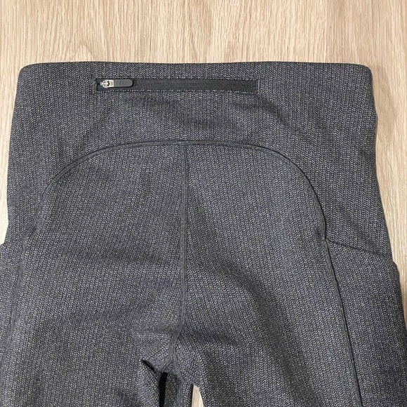 Lululemon Speed Up Tight 28” Size 4 - Picture 14 of 15